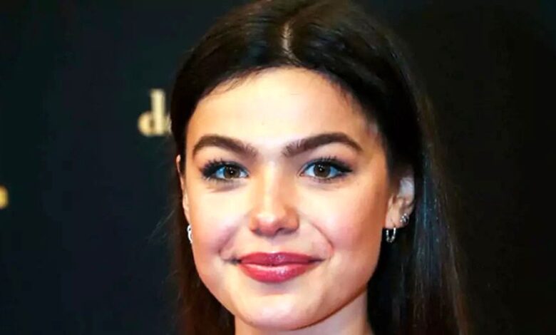 تصاویر؛ عکس های  شخصی، زندگی خصوصی و بیوگرافی ابی هوئز