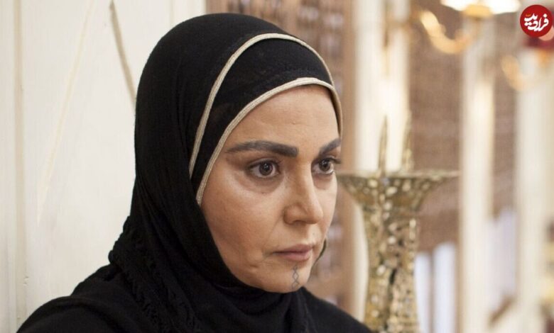 عکس؛ سفر در زمان؛ «حمسه، مادر ضیا» در پشت صحنه سریال طوبی؛ سال 1403 عکس؛ سفر در زمان؛ «حمسه، مادر ضیا» در پشت صحنه سریال طوبی؛ سال 1403