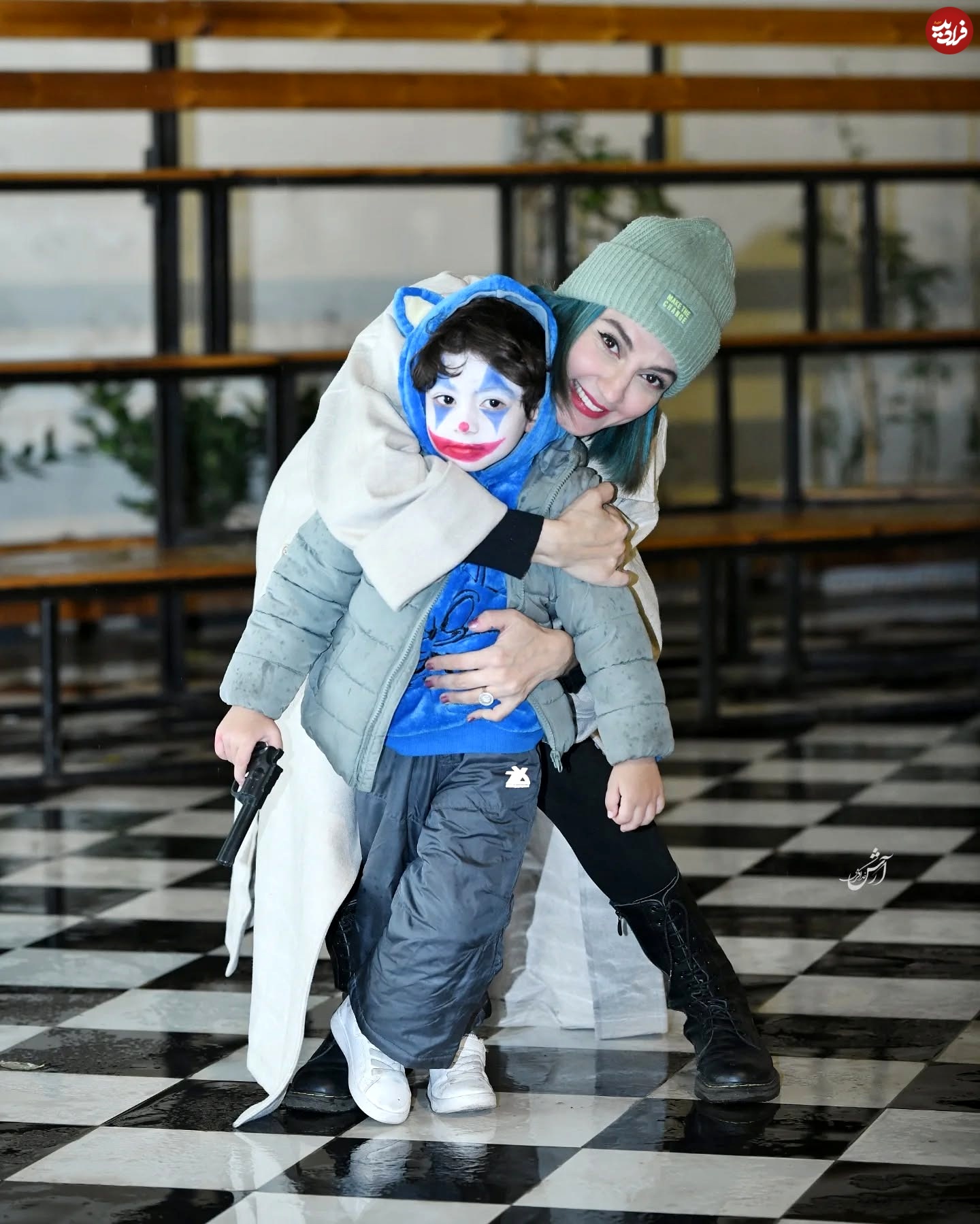 arash_khodakaramiii_1731664080_3501774570869988309_1992931968_11zon