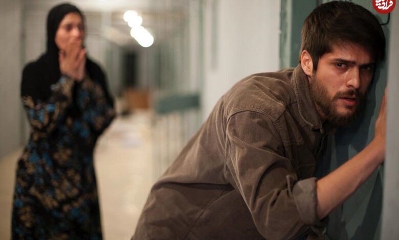 عکس؛ سفر در زمان؛ «مصطفی پسر فخرالدین» در سریال طوبی در سال 1399 عکس؛ سفر در زمان؛ «مصطفی پسر فخرالدین» در سریال طوبی در سال 1399