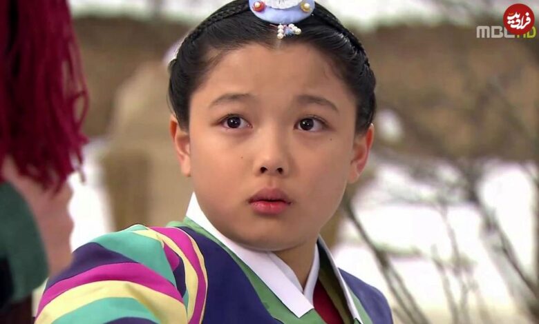 عکس؛ سفر در زمان؛ چهره «بازیگر نقش کودکی دونگ یی» در 21 سالگی؛ سال 1399 عکس؛ سفر در زمان؛ چهره «بازیگر نقش کودکی دونگ یی» در 21 سالگی؛ سال 1399