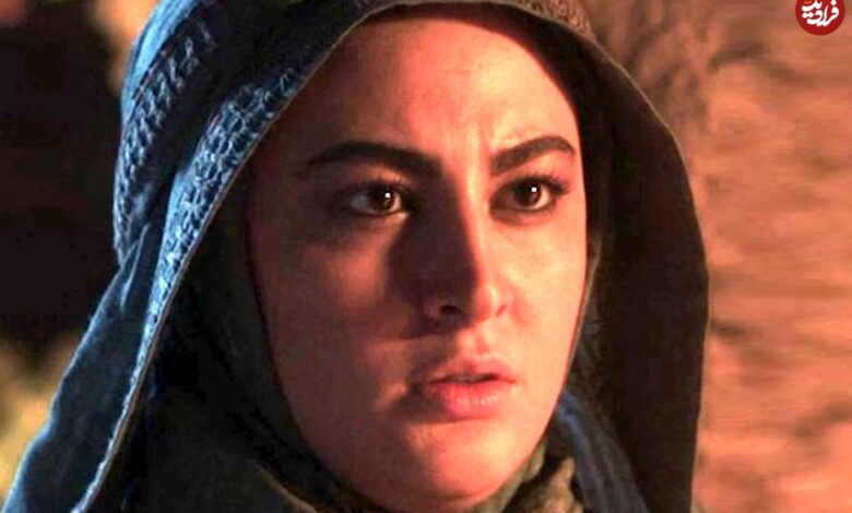 عکس؛ سفر زمان؛ بازیگر نقش «همسر مسلم بن عقیل» (سریال مهمانکشی) در کنار «علی انصاریان و مادرش» عکس؛ سفر زمان؛ بازیگر نقش «همسر مسلم بن عقیل» (سریال مهمانکشی) در کنار «علی انصاریان و مادرش»