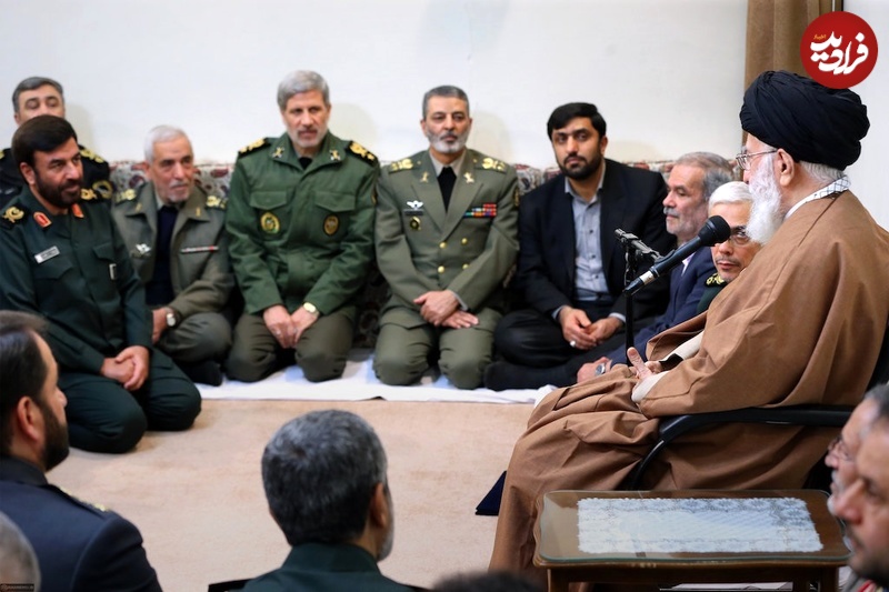 تاریخ و سفر در زمان؛ (عکس) به «امیر موسوی و امیر حاتمی» فرماندهان ارتش بیت رهبری سال 96