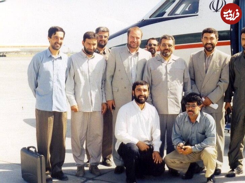 تاریخ و سفر در زمان؛ (عکس) به «سردار حاجی زاده» کنار «پ صنعت موشکی ایران» دهۀ 70