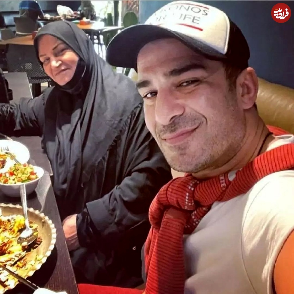 selbriti-hay_-iran_1642261199_2751808846613924262_51133877485_11zon selbriti.hay.iran_1642261199_2751808846613924262_51133877485_11zon