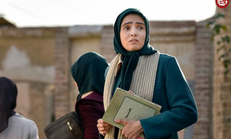 عکس؛ سفر در زمان؛ «دیبا هامون» در پشت صحنه سریال طوبی؛ سال 1403 عکس؛ سفر در زمان؛ «دیبا هامون» در پشت صحنه سریال طوبی؛ سال 1403