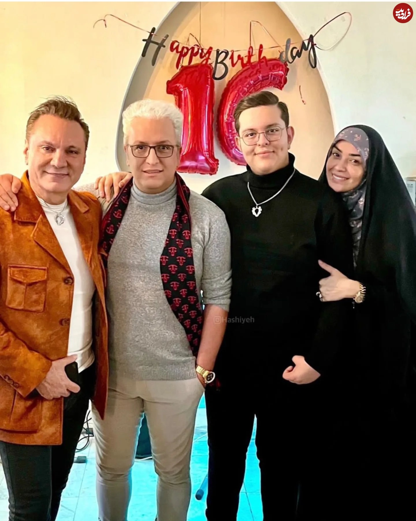 simaieh_iranian_1738025248_3555135919325514853_34000829883_11zon