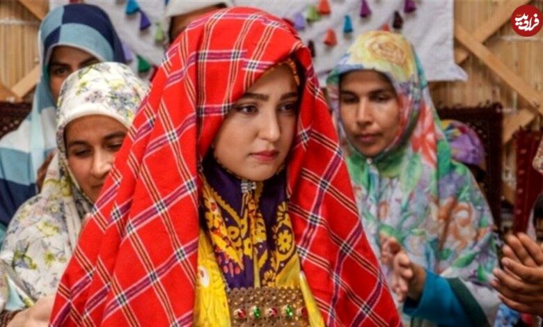 تاریخ و سفر در زمان؛ (عکس) چهرۀ «صحرا» سریال بازی نقابها بعد از 7 سال کنار «نعیمه نظام دوست» عکس| سفر زمان؛ چهرۀ «صحرا» (سریال بازی نقابها) بعد از 7 سال در کنار «نعیمه نظام دوست»