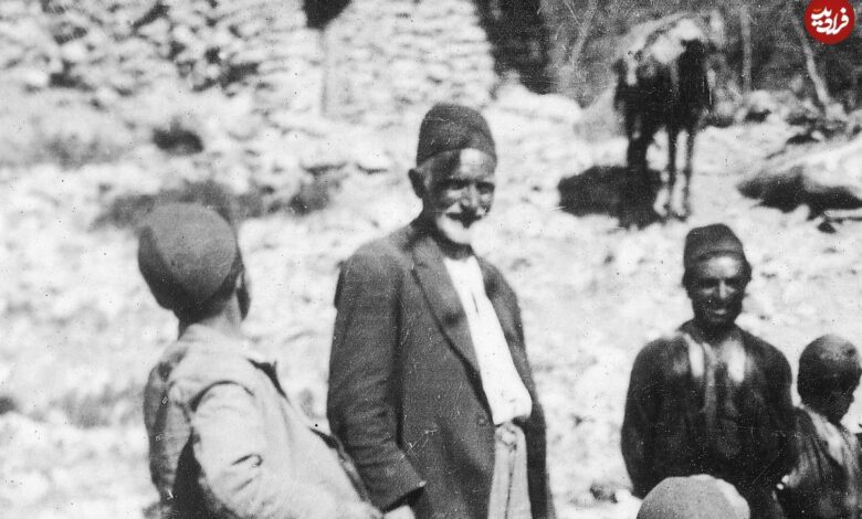 تاریخ و سفر در زمان؛ (عکس) به ایران قدیم «چایخوری» یکی از روستاهای البرز 90 سال قبل (عکس) سفر به ایران قدیم؛ «چایخوری» در یکی از روستاهای البرز؛ 90 سال قبل