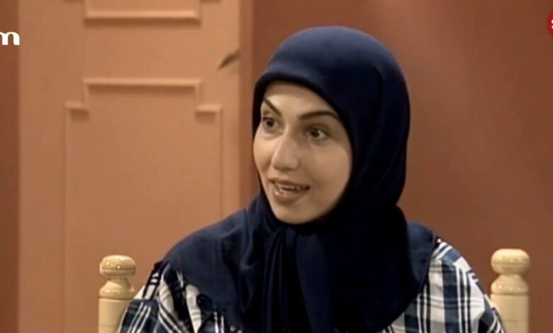 عکس| سفر در زمان؛ «سارا» سریال زیر آسمان شهر 1 در کنار «امید جهان»؛ سال 1401