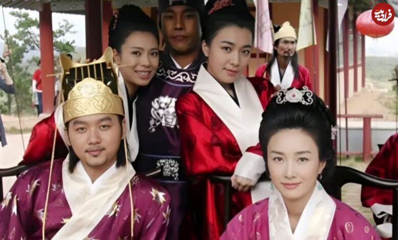 تاریخ و سفر در زمان؛ (عکس) به «ما تسو، یوها، سولان و زیائوچن» پشتصحنه سریال «جومونگ» عکس| سفر به تاریخ؛ «مادر تسو، یوها، سولان و زیائوچن» در پشتصحنه سریال «جومونگ»