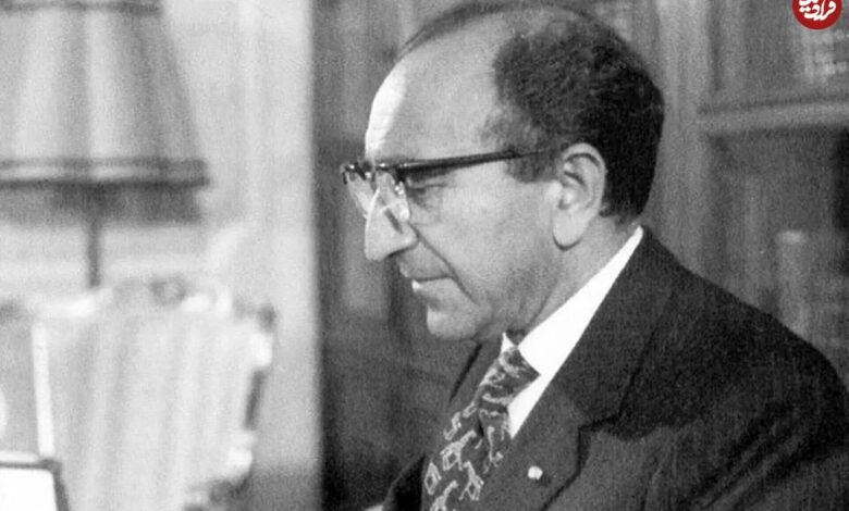 تاریخ و سفر در زمان؛ (عکس) یادداشتهای علم، چهارشنبه ۸ آذر ۱۳۵۱: وقتی مذاکره با نخست وزیر یوگسلاوی، سخن از نادرشاه به میان آمد سفر در زمان؛ یادداشتهای علم، چهارشنبه ۸ آذر ۱۳۵۱: وقتی در مذاکره با نخست وزیر یوگسلاوی، سخن از نادرشاه به میان آمد