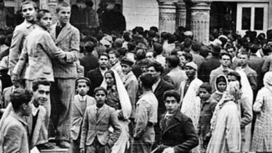 سفر در زمان؛ خاطرات میلسپو: طبقات اقتصادی و سیاسی در ایران دهه بیست؛ در ایران ثروت و قدرت سیاسی در دست گروه اندکی متمرکز است