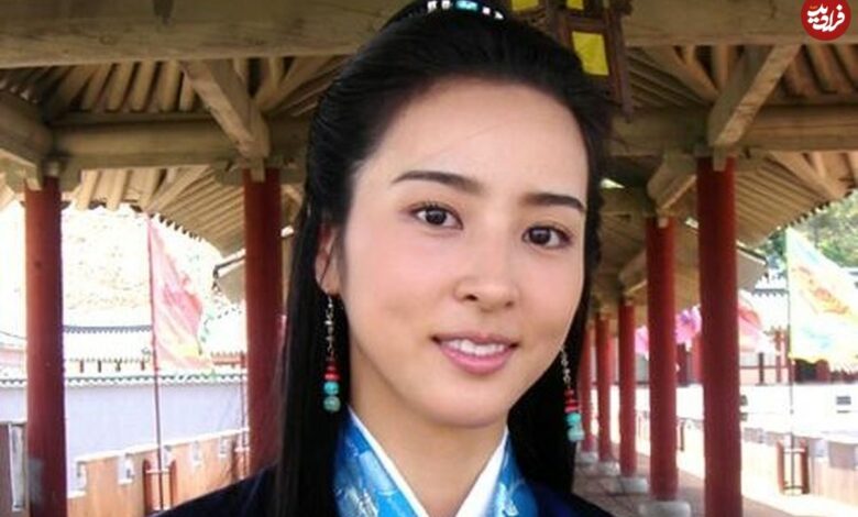 زمان و تقویم چهره ها؛| به ؛ گریم چهرۀ «سوسانو» پشتصحنه سریال «جومونگ» عکس سال ۱۴۰۴ عکس| سفر به تاریخ؛ گریم چهرۀ «سوسانو» در پشتصحنه سریال «جومونگ»