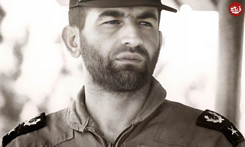 تاریخ و سفر در زمان؛ (عکس) «سرلشکر بابایی» مراسم فارغ التحصیلی دانشجویان خلبانی دهه 60 عکس| سفر در زمان؛ «سرلشکر بابایی» در مراسم فارغ التحصیلی دانشجویان خلبانی؛ دهه 60