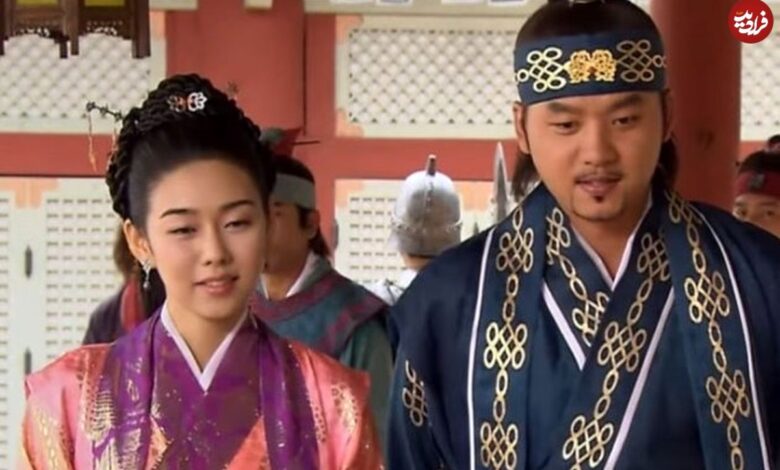 عکس| سفر در زمان؛ به «زن تسو و زن جومونگ» حال نگاه کردن پشتصحنه سریال «جومونگ» عکس| سفر به تاریخ؛ «زن تسو و زن جومونگ» در حال نگاه کردن عکس در پشتصحنه سریال «جومونگ»