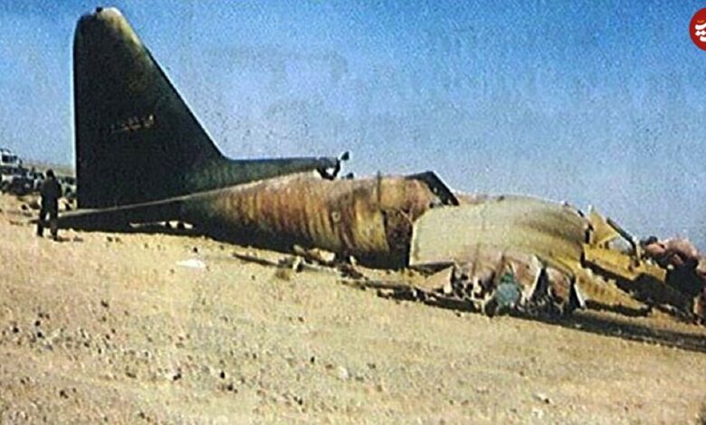 زمان و تقویم چهره ها؛؛ سقوط هواپیمای فرماندهان جنگ مهر ۶۰ به روایت شاهدان عینی عکس سال ۱۴۰۴ عکس؛ سفر در زمان سقوط هواپیمای فرماندهان جنگ در مهر ۶۰ به روایت شاهدان عینی