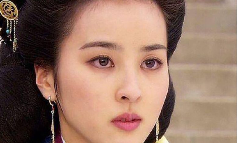 نگاهی به تیپ و استایل بازیگران سریال کره ای پر بیننده در ایران ، بازیگر نقش سوسانو، جومونگ و تسو ، تقویم و تاریخ این عکس ها چند سال و در زمان ساخت سریال معروف شبکه 3 برمی گردد نگاهی به تیپ و استایل بازیگران سریال کره ای پر بیننده در ایران ، بازیگر نقش سوسانو، جومونگ و تسو ، تقویم و تاریخ این عکس ها چند سال و در زمان ساخت سریال معروف شبکه 3 برمی گردد