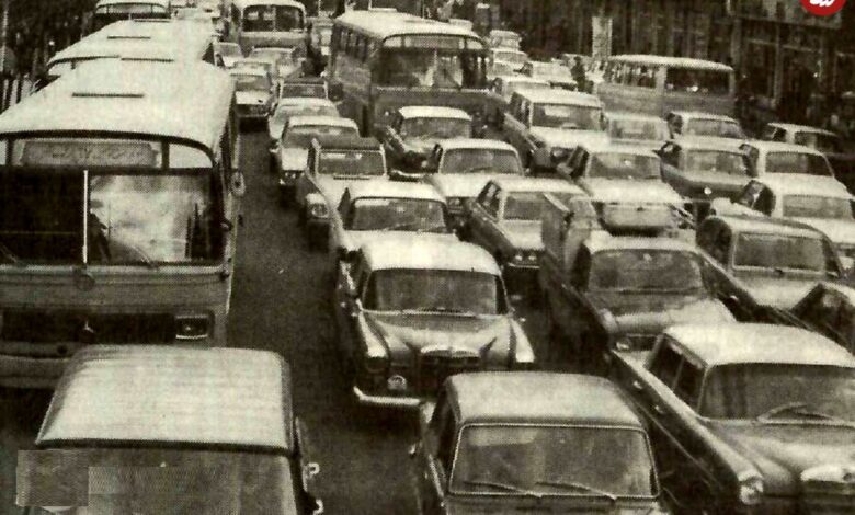 تصاویر؛ سفر در زمان؛ ترافیک اول مهر خیابان‌های تهران صدای ملکه را درآورد!