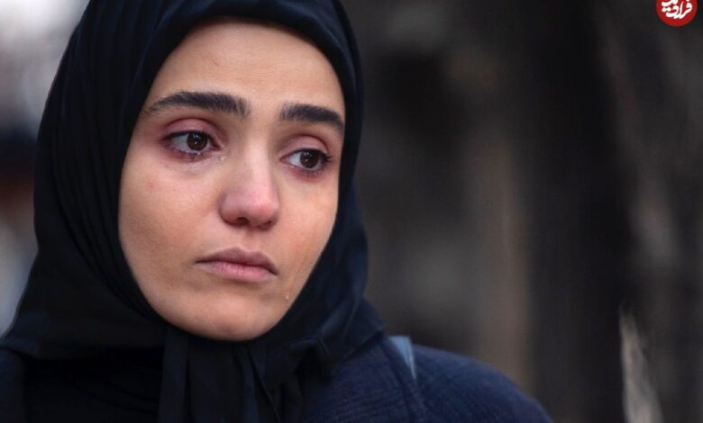 عکس؛ سفر در زمان؛ «دیبا، فخرالدین و ضیا» سریال طوبی در یک کافه؛ یک سال قبل