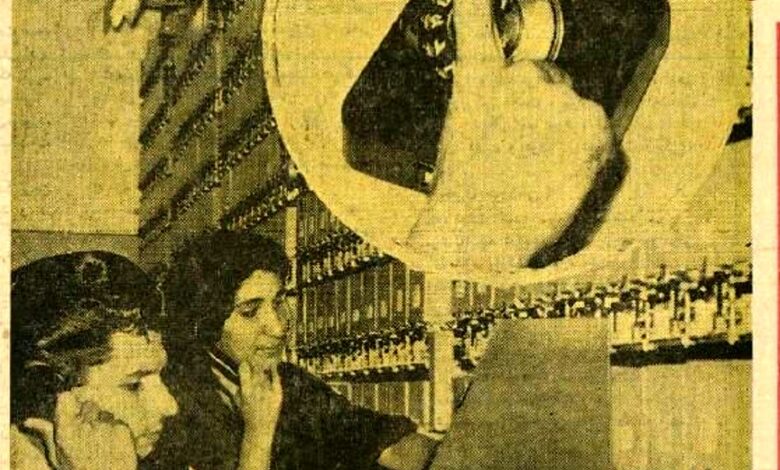 تاریخ و سفر در زمان؛ (عکس) نارضایتی «دختران تلفنچی» از حقوق و محیط کارشان ناصرخسرو عکس؛ سفر در زمان؛ نارضایتی «دختران تلفنچی» از حقوق و محیط کارشان در ناصرخسرو