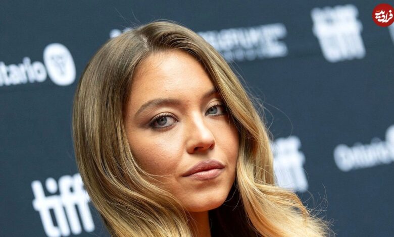 تاریخ و سفر در زمان؛ (عکس) «سیدنی سوئینی» بازیگر مشهور آمریکایی 16 سالگی سال 1392 عکس| سفر در زمان؛ «سیدنی سوئینی» بازیگر مشهور آمریکایی در 16 سالگی؛ سال 1392