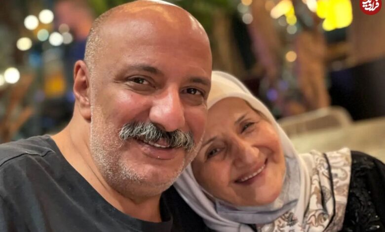 تاریخ و سفر در زمان؛ (عکس) «امیر جعفری» کنار حمید سمن یان 23 سالگی سال 70 عکس| سفر در زمان؛ «امیر جعفری» در کنار حمید سمندریان در 23 سالگی؛ سال 70