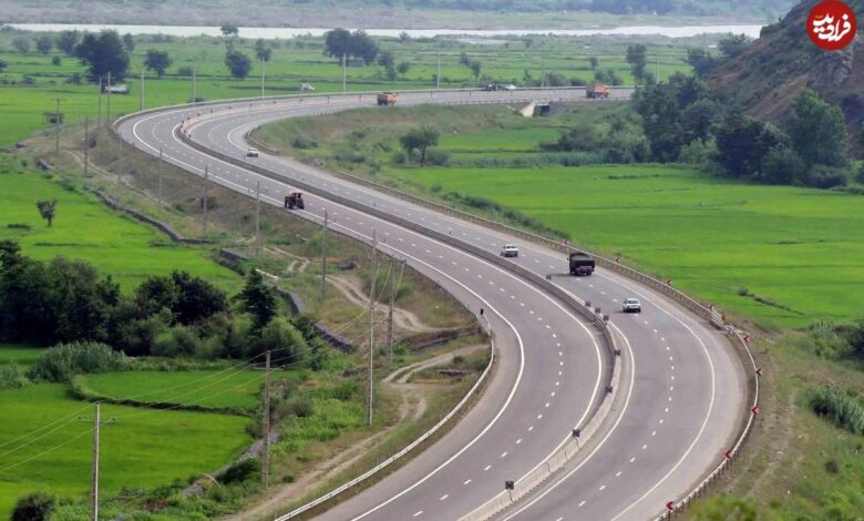 عکس؛ سفر در زمان؛ کارگران در حال ساخت جاده «رشت به انزلی»؛ دهه 1300