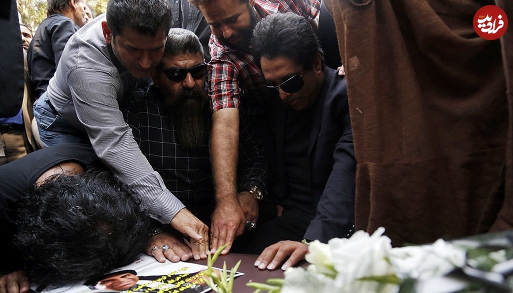 مراسم+تشییع+پیکر+محمود+جهان