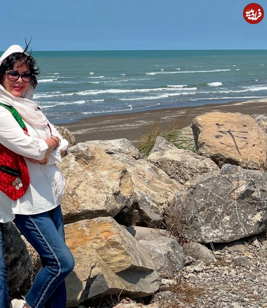 farzanehkaboli_1755529053_3701968474919442624_2106042851 farzanehkaboli_1755529053_3701968474919442624_2106042851