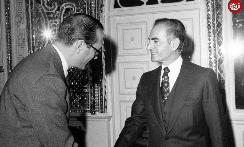 تاریخ و سفر در زمان؛ (عکس) «محم ضا پهلوی و رئیسجمهور فرانسه» کنار میدان آزادی سال 55 عکس| سفر در زمان؛ «محمدرضا پهلوی و رئیسجمهور فرانسه» در کنار میدان آزادی؛ سال 55