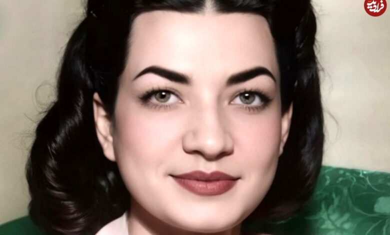 تاریخ و سفر در زمان؛ (عکس) «اشرف پهلوی حال نصب مدال بر سینه برا دو قلویش» اواخر دهه 30 عکس؛ سفر در زمان؛ «اشرف پهلوی در حال نصب مدال بر سینه برادر دو قلویش»؛ اواخر دهه 30