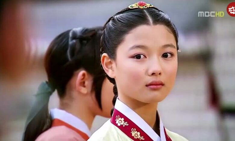 تاریخ و سفر در زمان؛ (عکس) بازیگر کودکی «دونگ یی» سریال دونگی 23 سالگی سال 1401 عکس| سفر در زمان؛ بازیگر کودکی «دونگ یی» در سریال دونگی در 23 سالگی؛ سال 1401