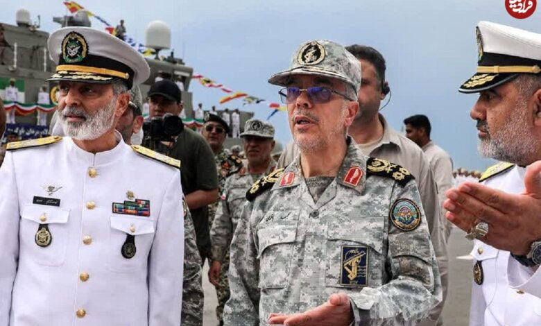 تاریخ و سفر در زمان؛ (عکس) «سرلشکر باقری» حال زیارت حرم امام حسین سال 1402 عکس؛ سفر در زمان؛ «سرلشکر باقری» در حال زیارت حرم امام حسین؛ سال 1402