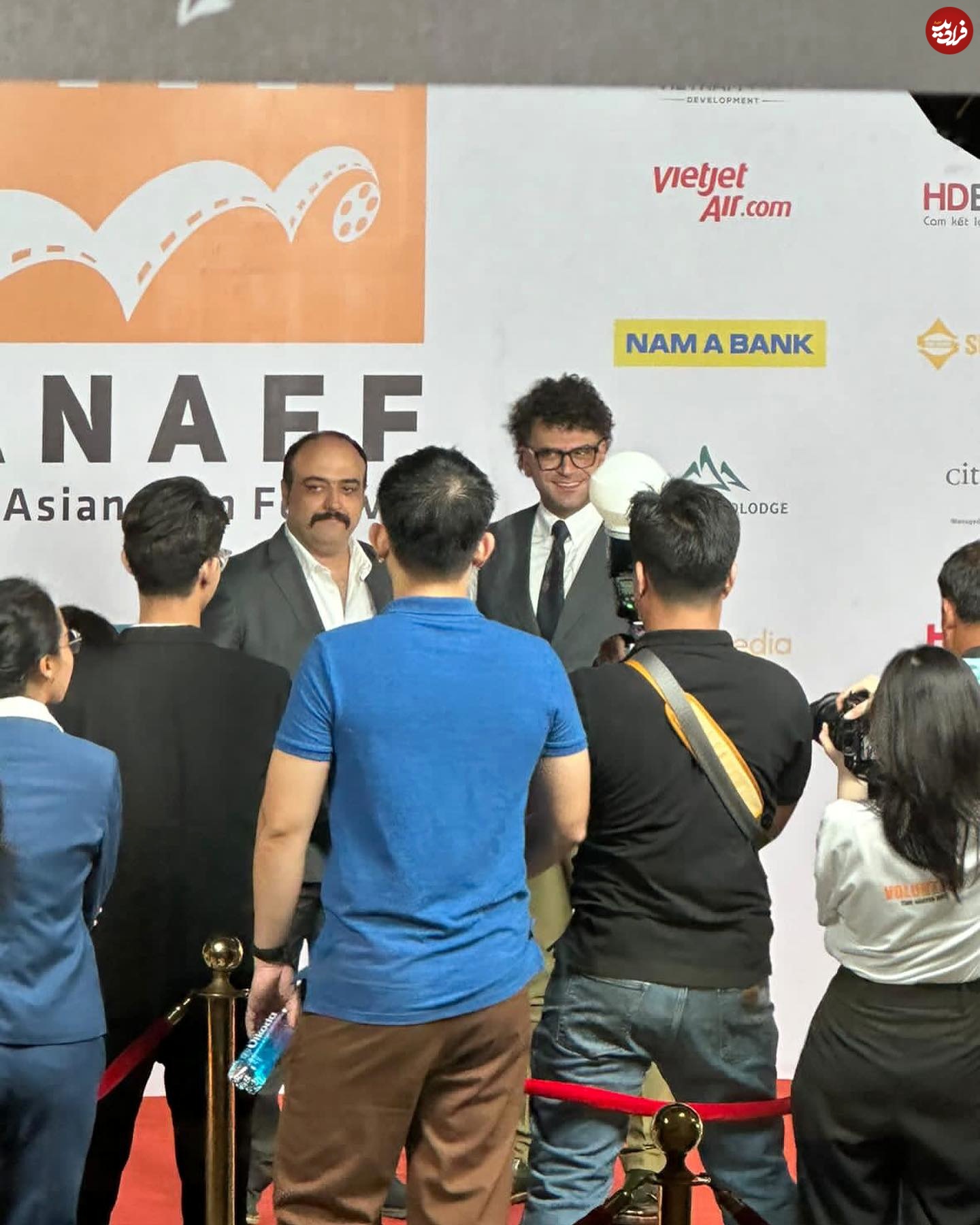 roozbehhesari_1720472014_3407888720694313103_59400279538 roozbehhesari_1720472014_3407888720694313103_59400279538