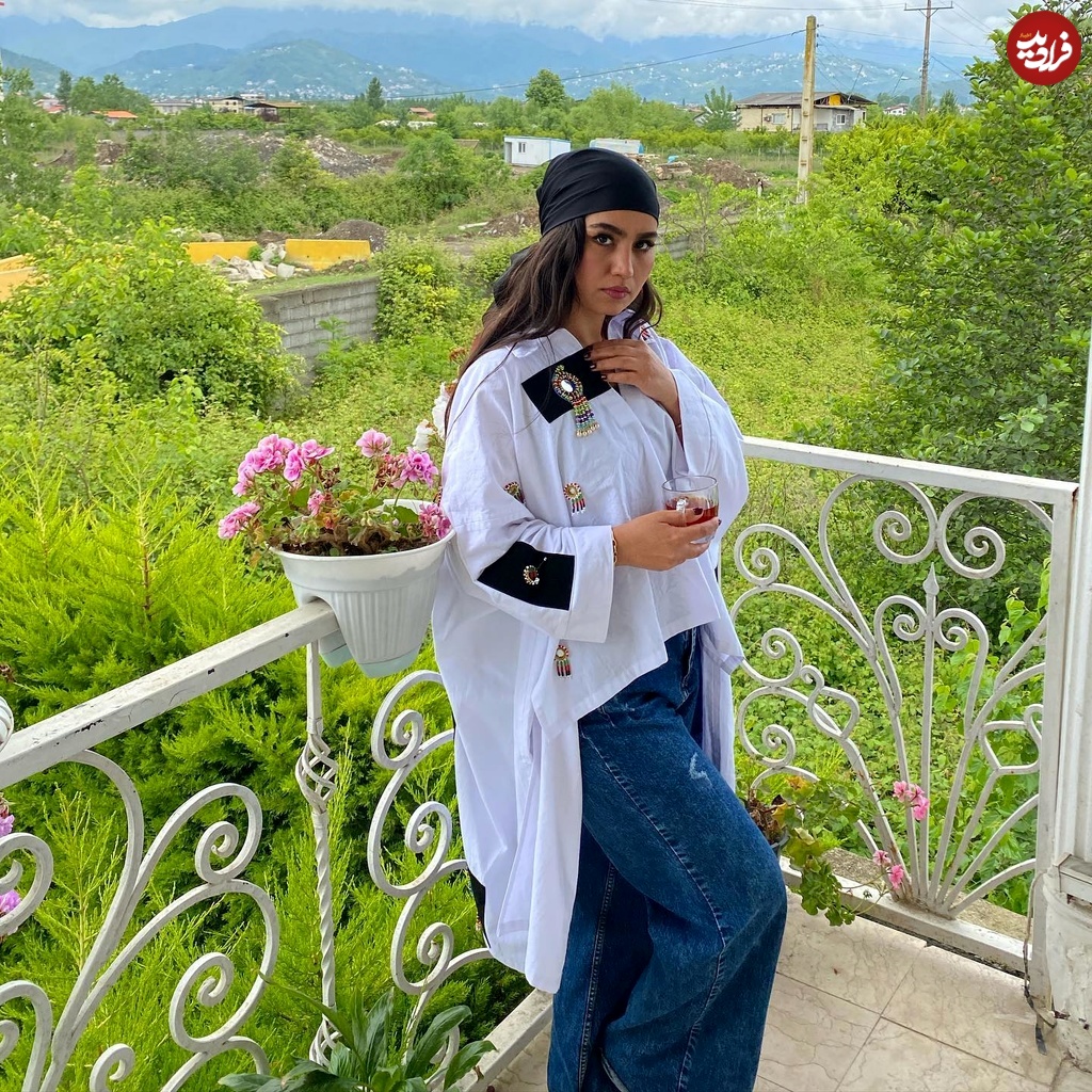 sahra-dabaghiyan_1653113794_2842847009729626741_807217085628129 sahra.dabaghiyan_1653113794_2842847009729626741_8072170856 (1)