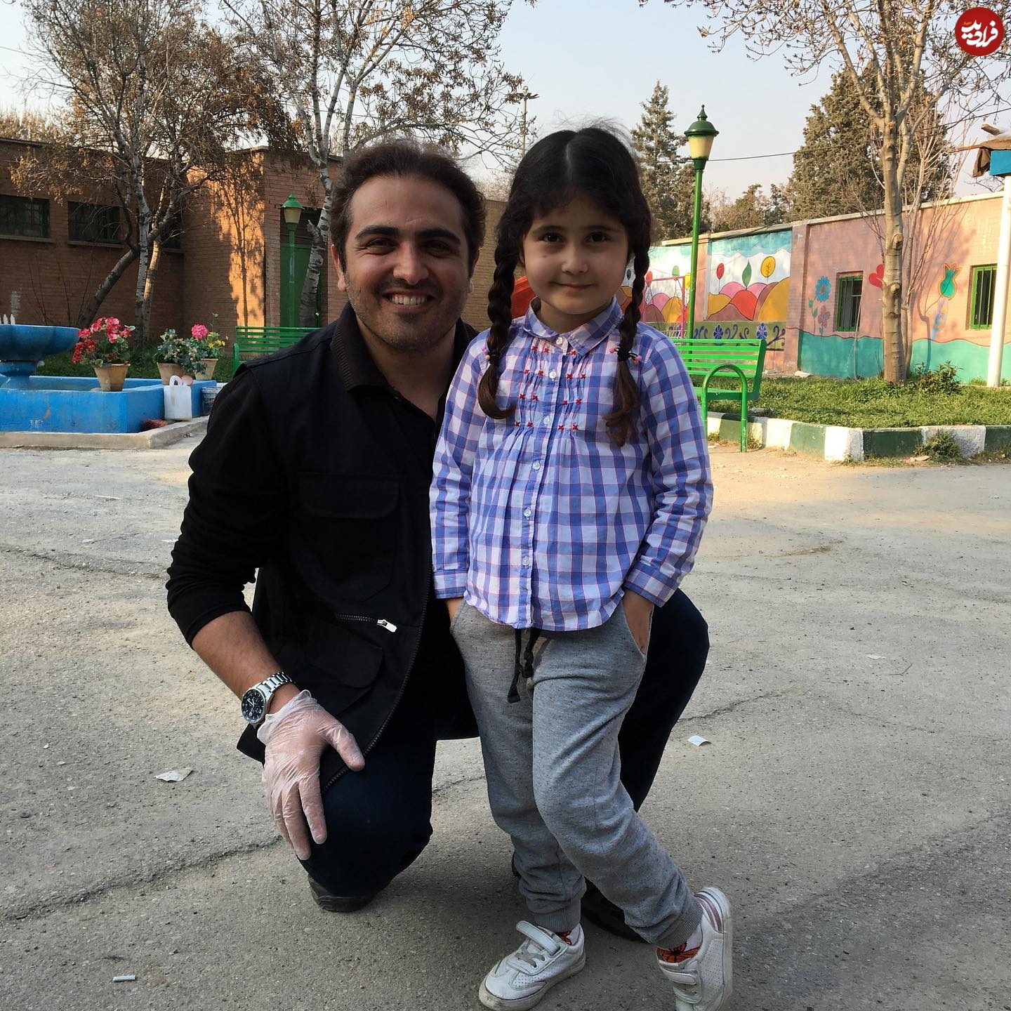 sara_and_nasrin_1583598649_2259711715859781334_6027118060