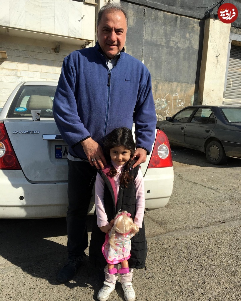 sara_and_nasrin_1583602625_2259745068143113375_6027118060 sara_and_nasrin_1583602625_2259745068143113375_6027118060