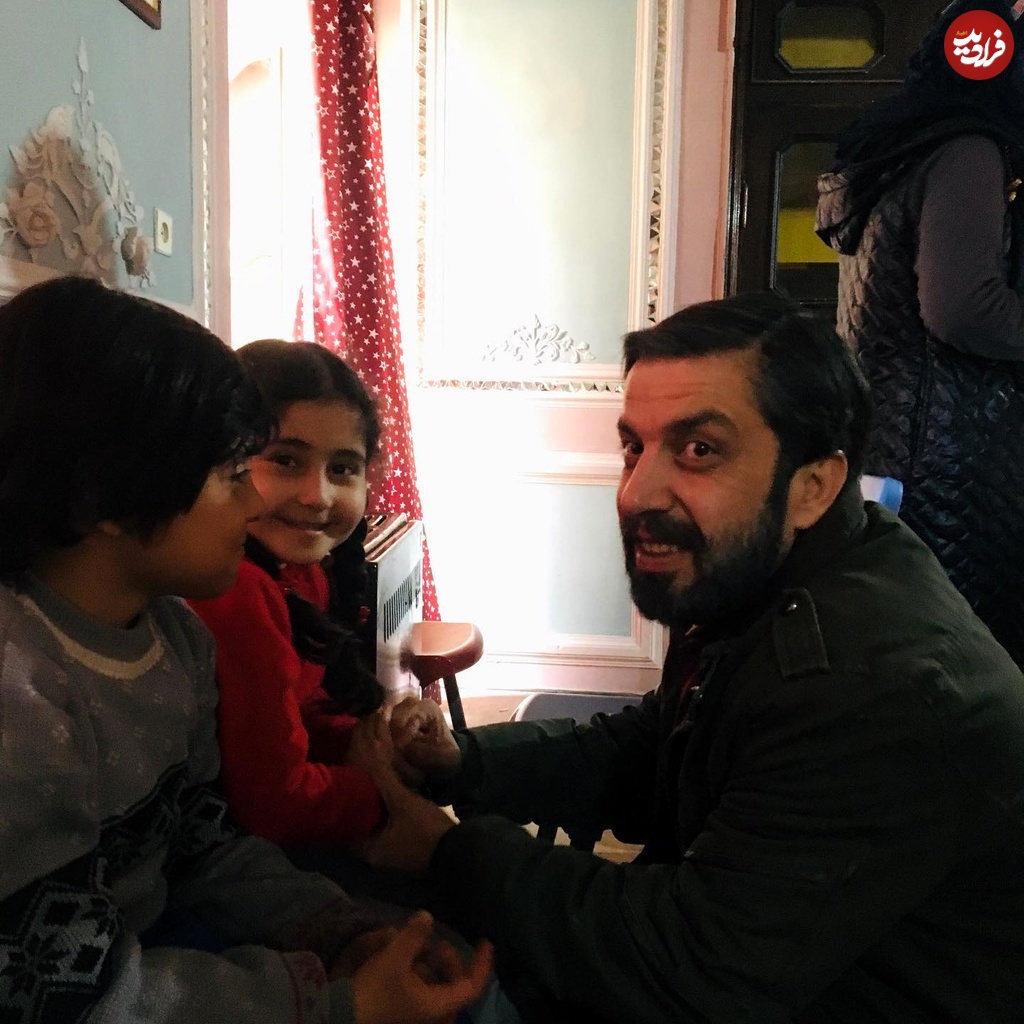 sara_and_nasrin_1611076474_2490212414256335599_6027118060 sara_and_nasrin_1611076474_2490212414256335599_6027118060