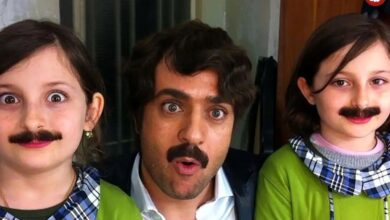 (عکس) سفر در زمان؛ «سارا و نیکا» سریال پایتخت در کنار «جواد عزتی»؛ دهه 90