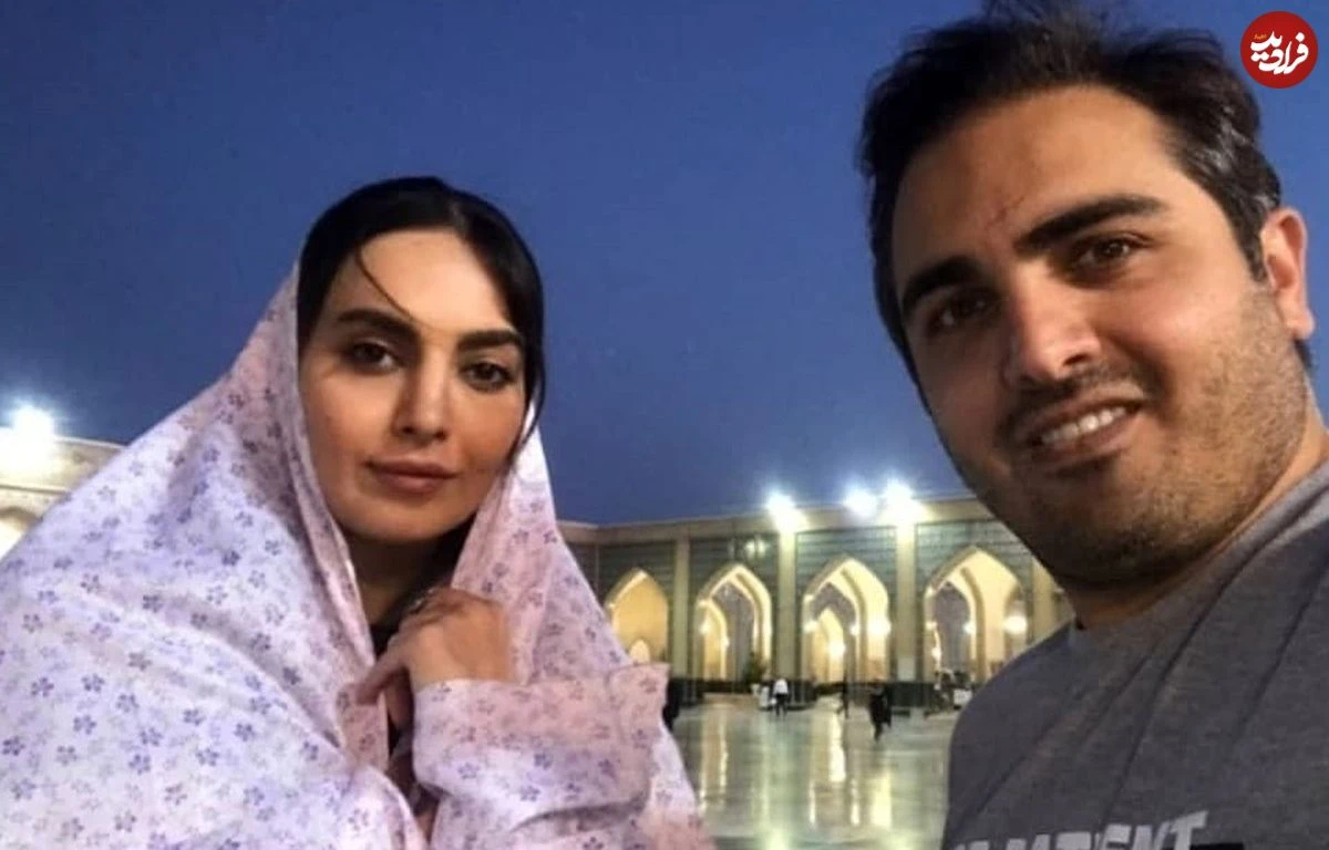 عکس| سفر زمان؛ تیپ خاص «مرضیه» (بچه مهندس) در یک کافه؛ سال 1401