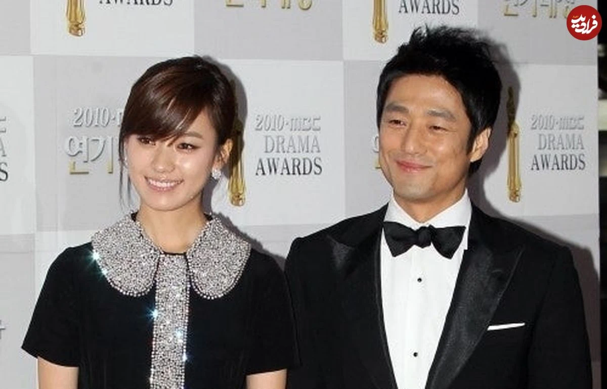 سفر زمان| به ؛ «دونگیی و امپراتور سوکجونگ» در حال بریدن کیک در جشن پایان سریال دونگیی عکس| سفر به تاریخ؛ «دونگیی و امپراتور سوکجونگ» در حال بریدن کیک در جشن پایان سریال دونگیی