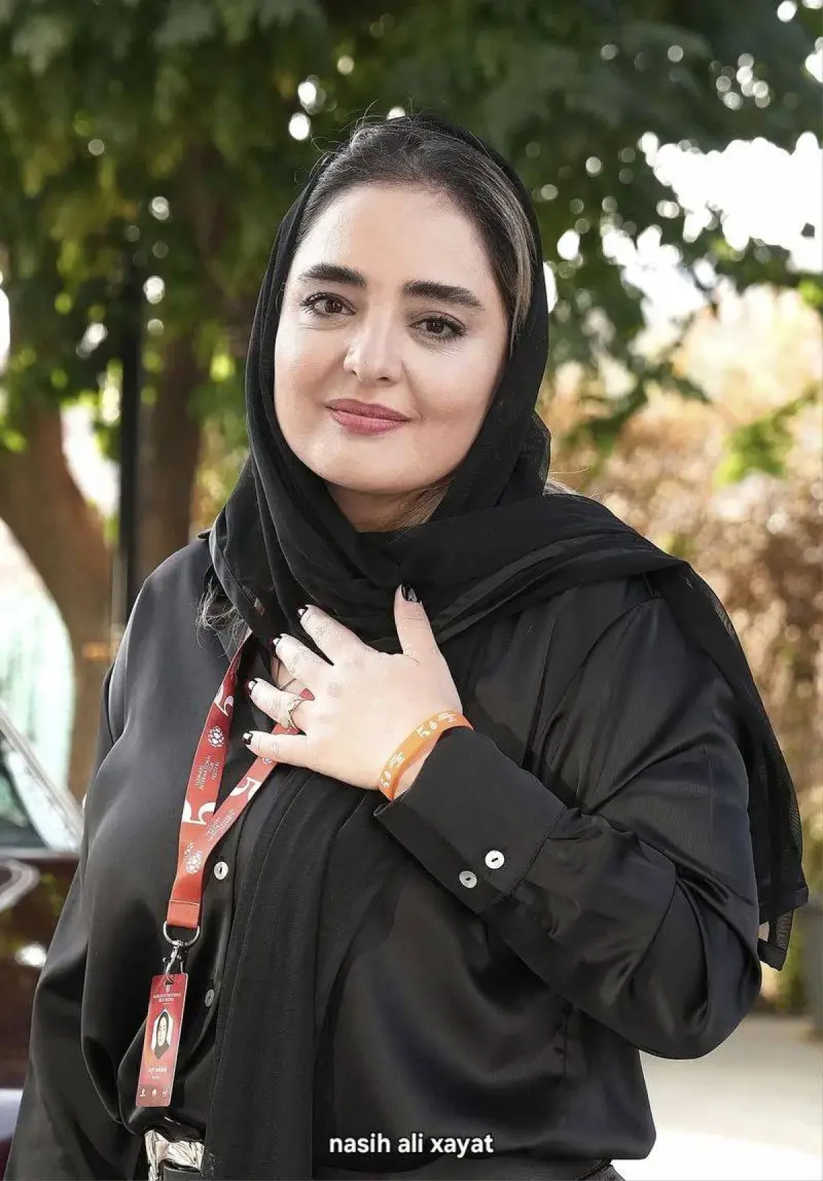 130046131760901494 استایل متفاوت نرگس محمدی در عراق سوژه ی رسانه ها شد!