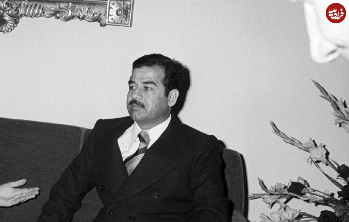 سفر زمان| در ؛ «صدام» در حال پیاده شدن از هواپیما در مراکش؛ سال 1353 عکس| سفر در زمان؛ «صدام» در حال پیاده شدن از هواپیما در مراکش؛ سال 1353