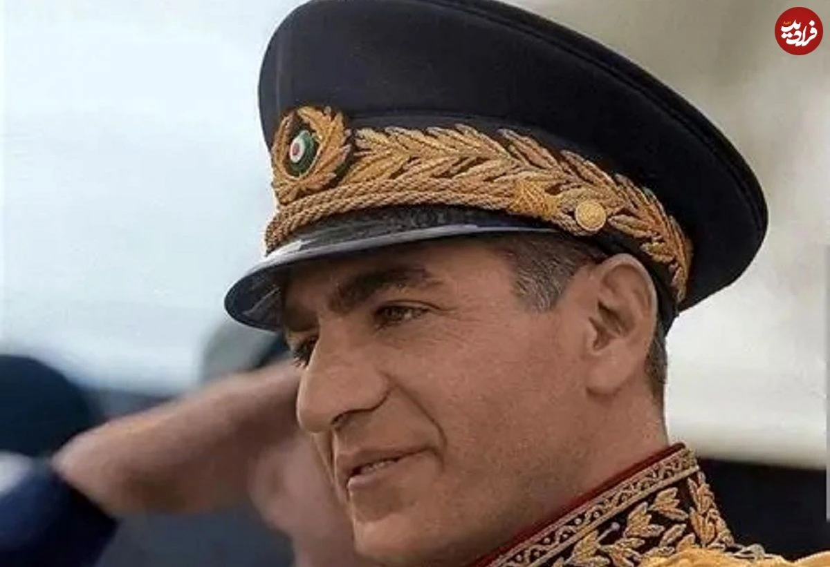 سفر زمان| یادداشتهای علم، یکشنبه ۲۴ دی ۱۳۵۱: شاهنشاه پیشنهاد نفتیها رد کردند و به من گفتند «توی دهانشان زدم» سفر در زمان؛ یادداشتهای علم، یکشنبه ۲۴ دی ۱۳۵۱: شاهنشاه پیشنهاد نفتیها رد کردند و به من گفتند «توی دهانشان زدم»