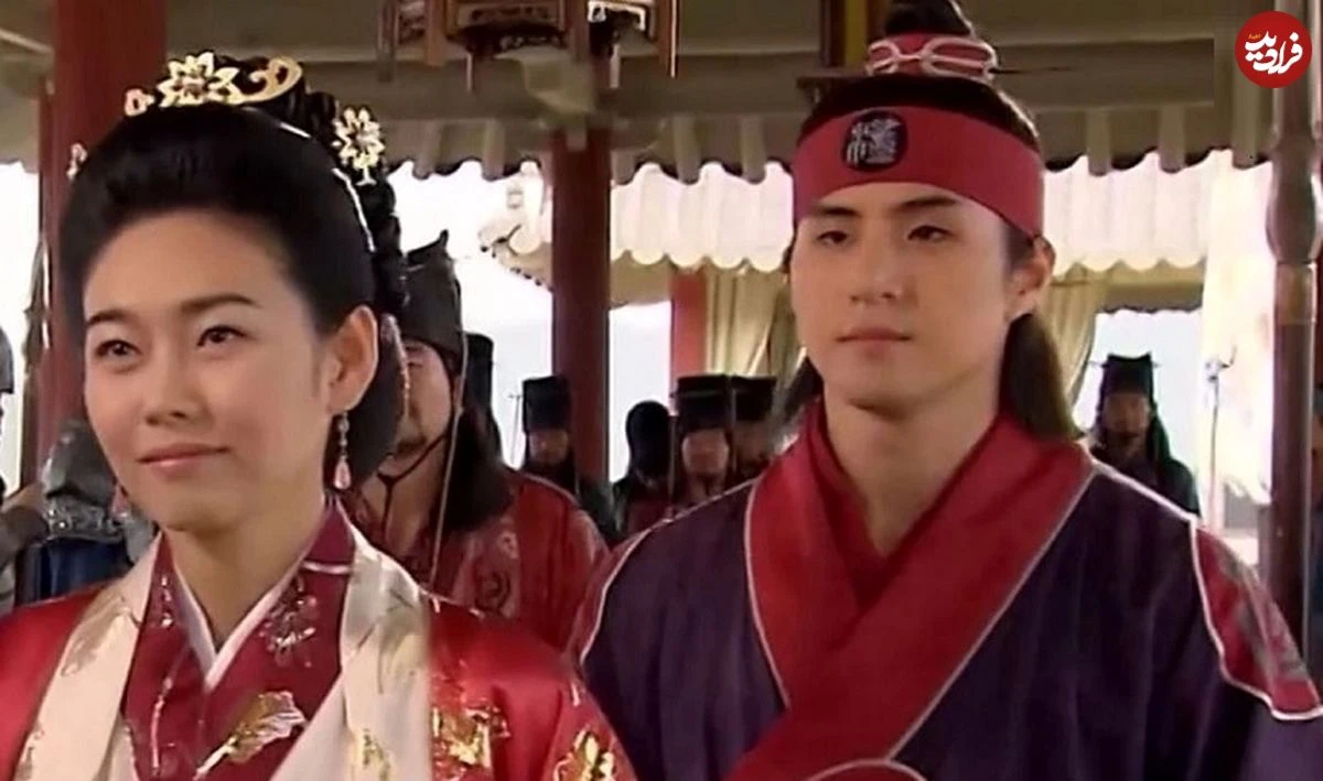 عکس| سفر به تاریخ؛ عکس یادگاری «جومونگ و زیائوچن» در پشت‌صحنه سریال جومونگ