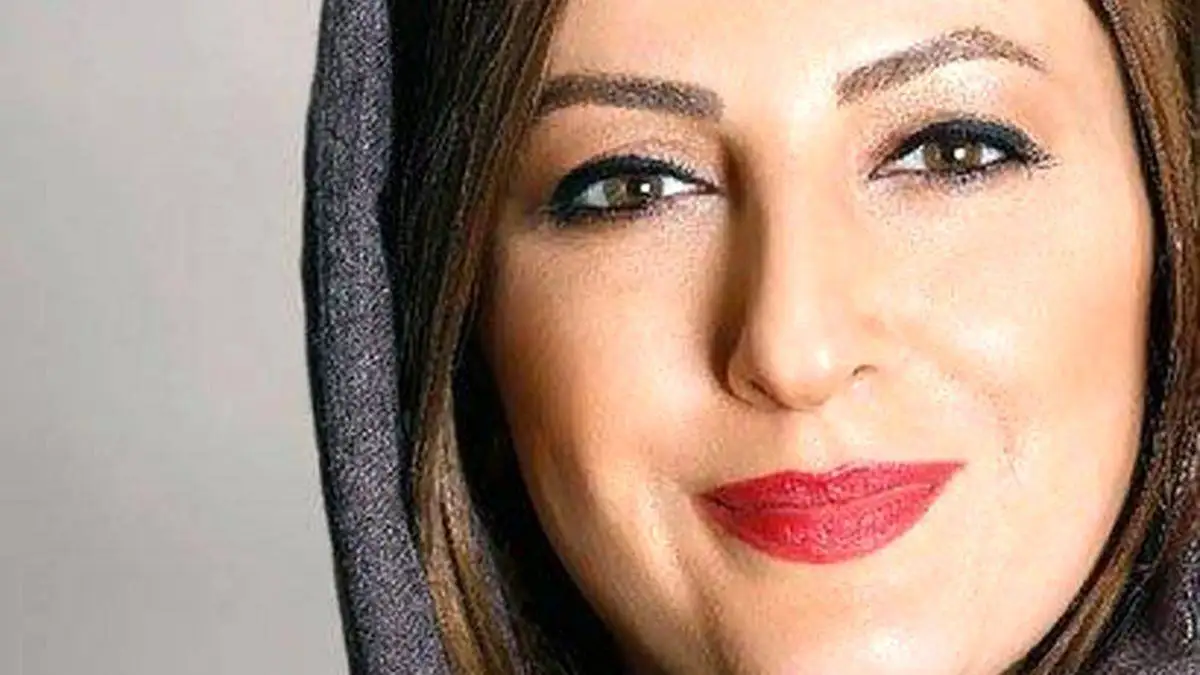 آلبوم روز | بررسی خانه و زندگی اصیل ایرانی شقایق دهقان با ساعت دیواری نوستالژی که آدم رو به دهه 60 میبره عکس - بررسی خانه و زندگی اصیل ایرانی شقایق دهقان - با ساعت دیواری نوستالژی که آدم رو به دهه 60 میبره