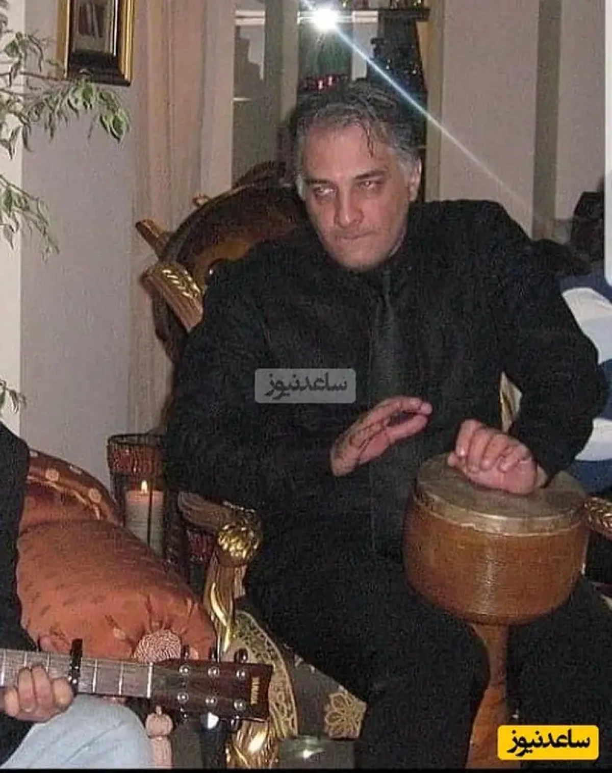 ویدیو  -  بررسی چیدمان هندی خانه (ایرج نوذری) وزن زیبایش  -  از مجسمه هندی تا قاب های عکس با میلمان بالشی خوشرنگ هندی ...