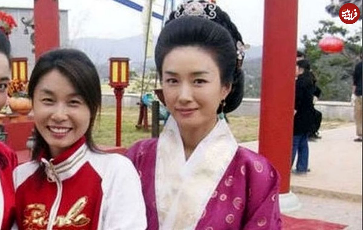 سفر در زمان؛ «بانو یوها» اتاق گریم سریال «سرنوشت یک مبارز» 5 سال بعد از «جومونگ» عکس| سفر زمان؛ «بانو یوها» در اتاق گریم سریال «سرنوشت یک مبارز»؛ 5 سال بعد از «جومونگ»