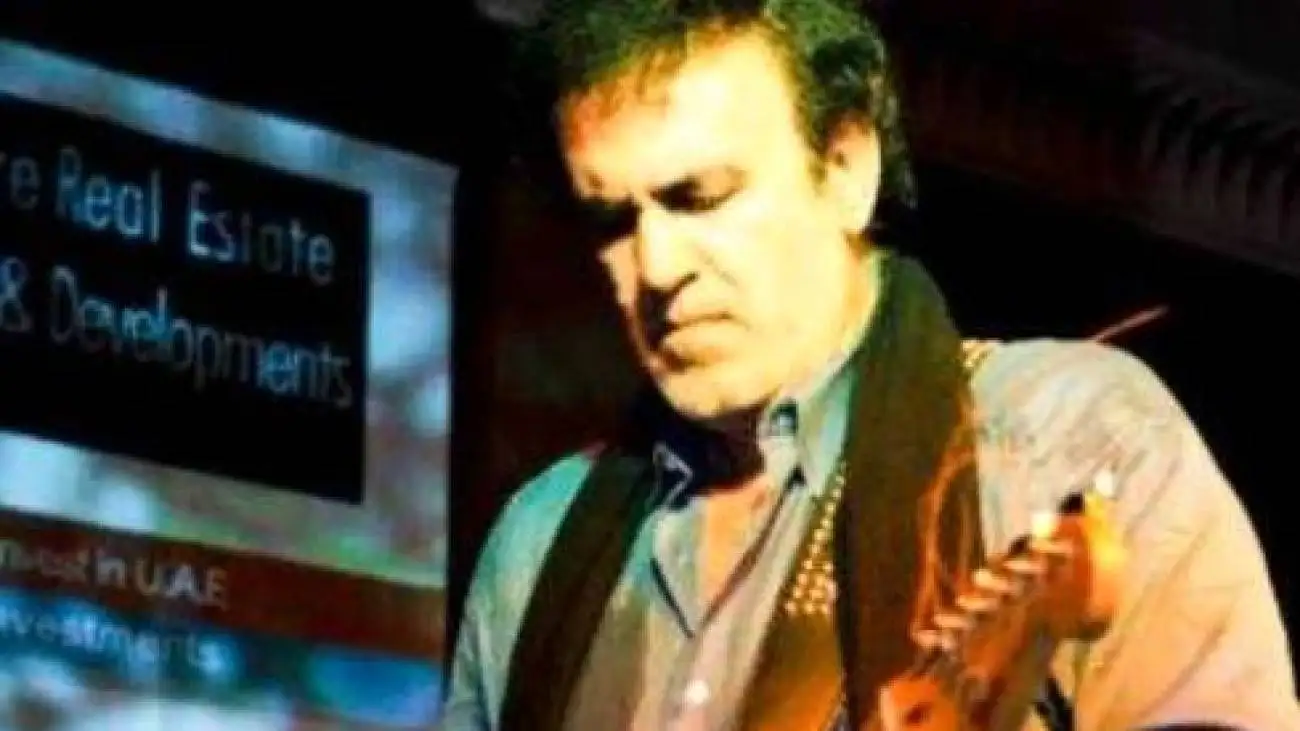 عکس | سفر در زمان ؛ دانلود آهنگ باشکوه حبیب حالا وقتی که هوا ابری می شه ... دانلود آهنگ باشکوه حبیب - حالا وقتی که هوا ابری می شه ...